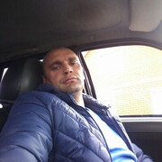  ,   Leonid, 46 ,   c 