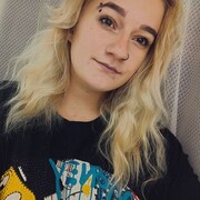  ,  Nika, 26