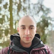  ,   Vlad, 39 ,   ,   