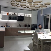  ,   Viktor, 37 ,   ,   , c 