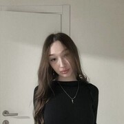  , 