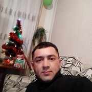  ,  Yusif, 40
