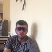  ,  Dato, 40