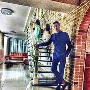  ,   Olzhas, 25 ,   ,   , c 