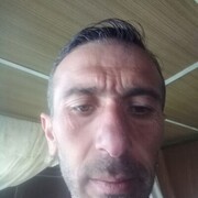  ,  Artur, 43