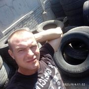  ,   Ilya, 28 ,   