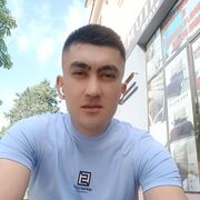  ,  Behruz, 32