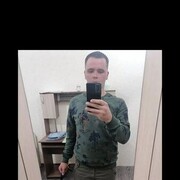  ,  Den, 35