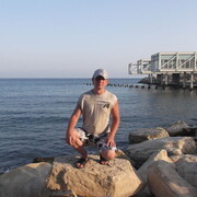  ,  Sergejs, 42