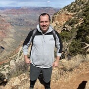  North Hollywood,   , 44 ,   