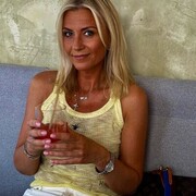  ,   Katrin, 44 ,   ,   