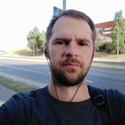  ,  Stas, 40