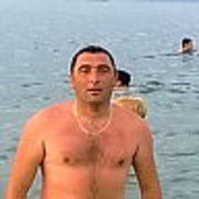  ,   Ruslan, 42 ,   ,   , c 