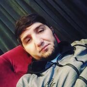  ,   Artur, 33 ,   ,   