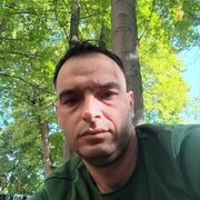  ,  Levan, 39