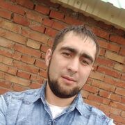  ,   Alma, 33 ,   ,   