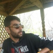  ,   Armen, 37 ,   ,   