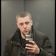  ,   Viktor, 39 ,   ,   