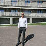 ,   Kostea, 37 ,   , c , 