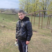  ,   Vadim, 32 ,   