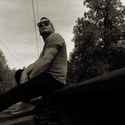  ,  Boris, 28