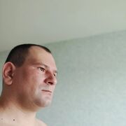  ,   Roman, 40 ,  