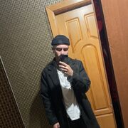  ,   Vladislav, 27 ,   ,   