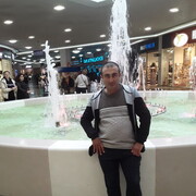  ,  Artur, 45