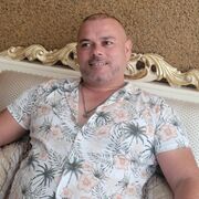  ,  Ali, 36