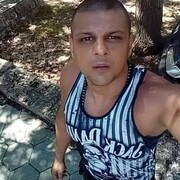 ,   Kris, 36 ,   ,   