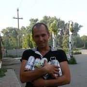  ,   Stas, 40 ,   