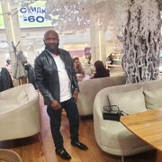  ,   Leonardo, 40 ,   ,   