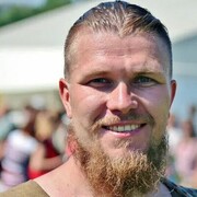  ,  Alex, 28