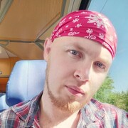  ,  Andrii, 30