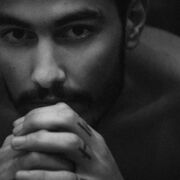  --,   Moqtada, 26 ,   ,   , c 