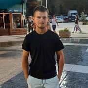  ,   Igor, 28 ,   ,   