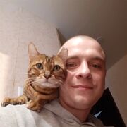  ,  Anton, 33