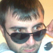  ,   Raz, 37 ,   