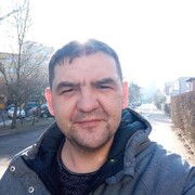  ,  Yevhen, 39