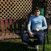  ,  Bek, 32