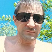  ,   Denis, 35 ,   , 