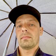  ,   Jevgeni, 41 ,   ,   