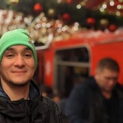  ,   Alan, 27 ,   ,   