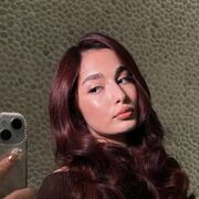  , 