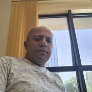  ,  Artur, 49
