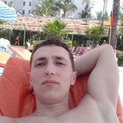  ,   Dima, 33 ,   