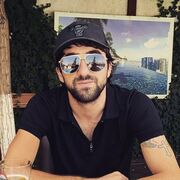  ,   Artur, 28 ,   ,   , c , 
