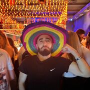  ,  Kamal, 25