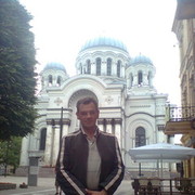  ,   Vitalij, 51 ,   ,   , c 