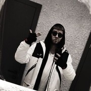  ,  Max, 27